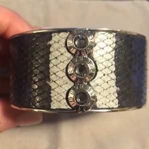 Henri Bendel 🐍 Silver Bangle - Navy, Grey & White
